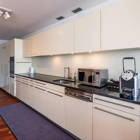 Apartment Attika Lejlighed